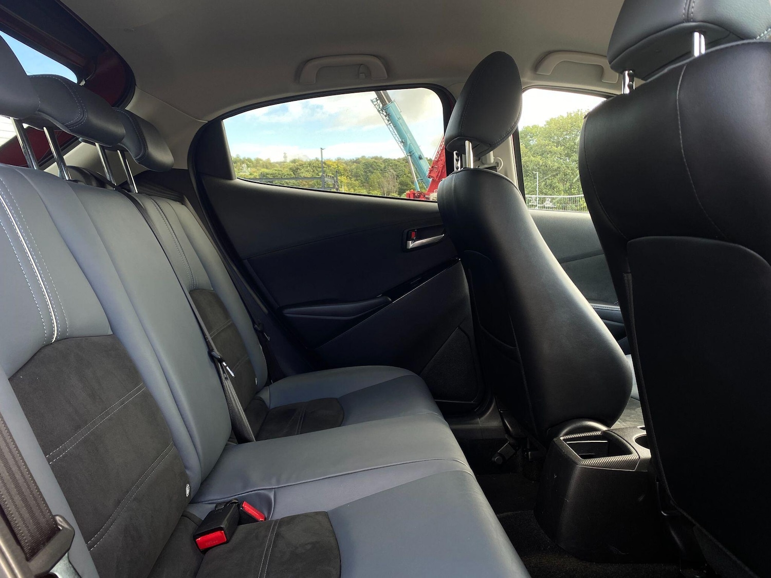 Used Mazda Mazda2 2022 for sale - 76993609: Photo 8