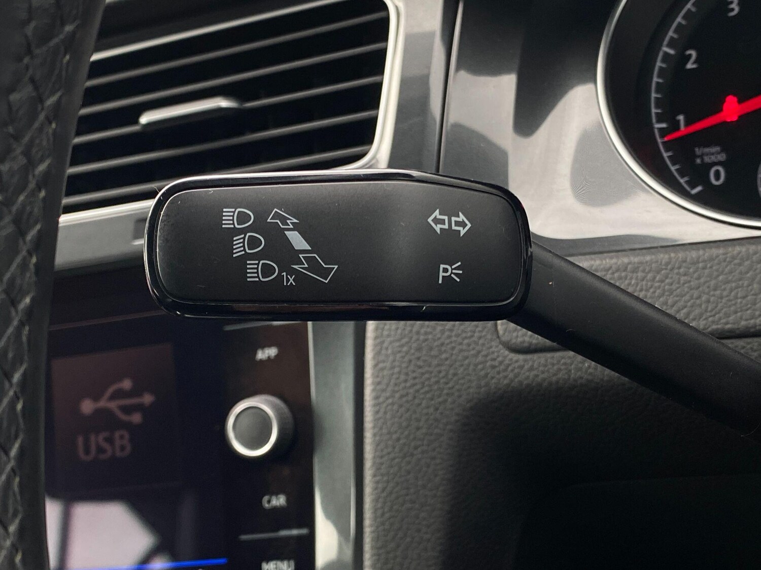 Used Volkswagen Golf 2017 for sale - 77722788: Photo 24