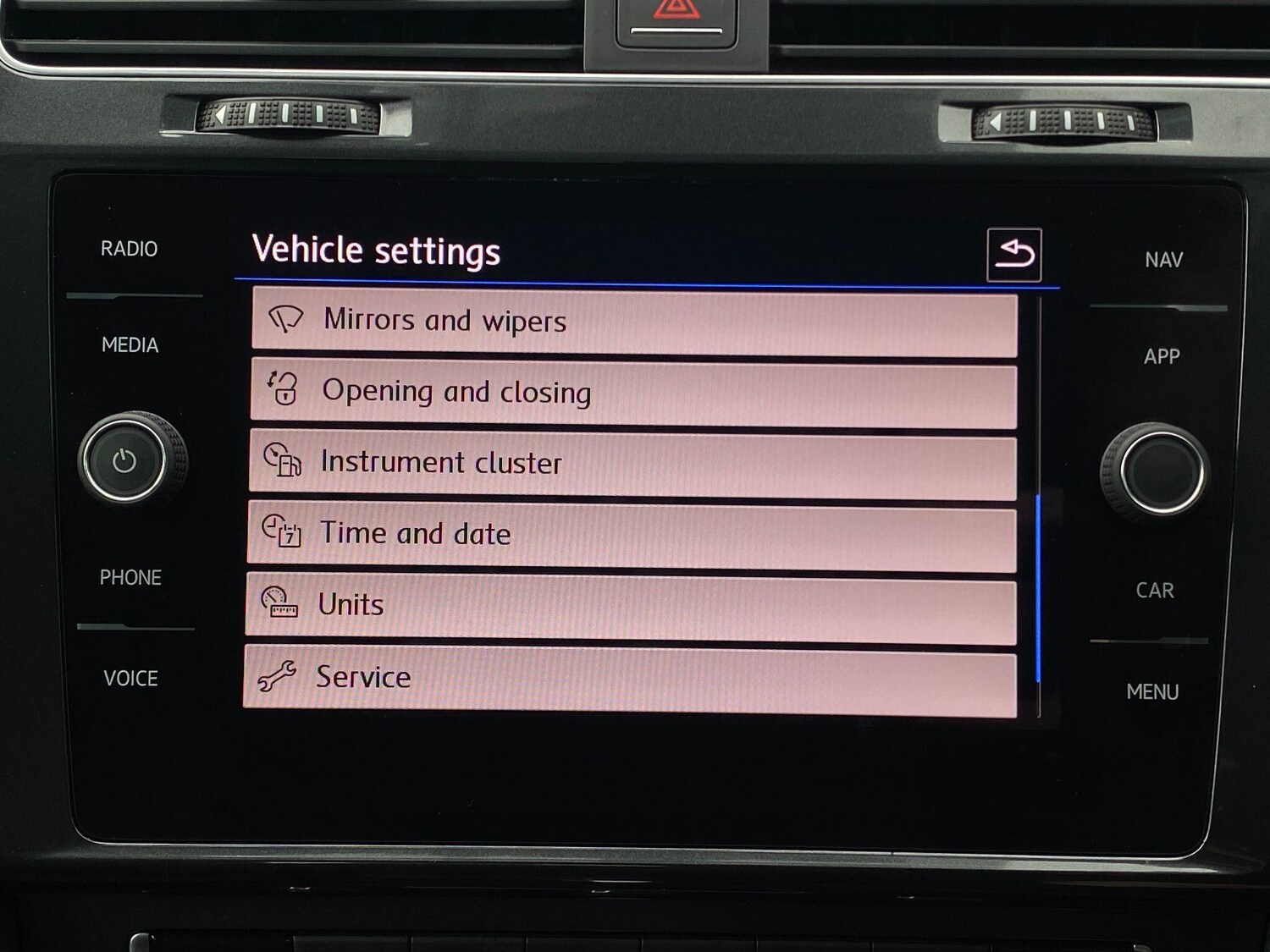 Used Volkswagen Golf 2017 for sale - 77722788: Photo 34