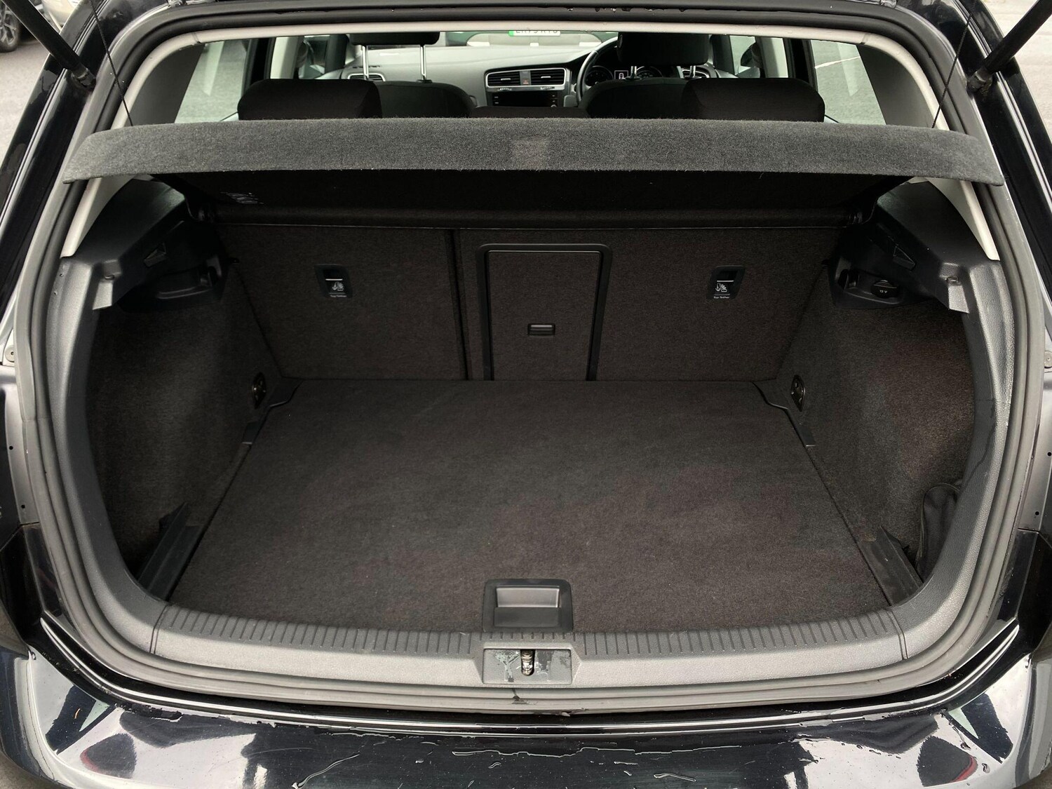 Used Volkswagen Golf 2017 for sale - 77722788: Photo 41