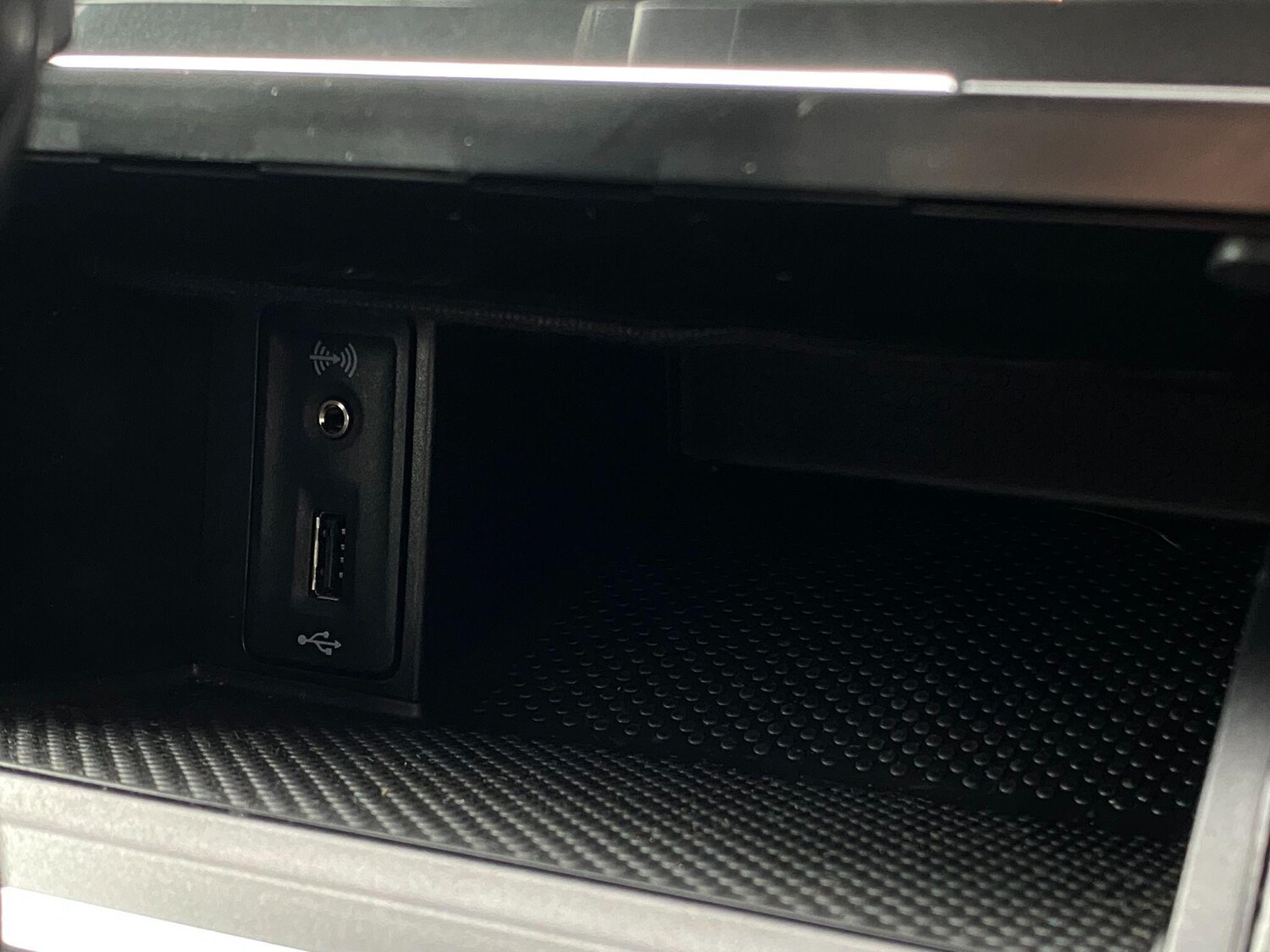 Used Volkswagen Golf 2017 for sale - 77722788: Photo 44