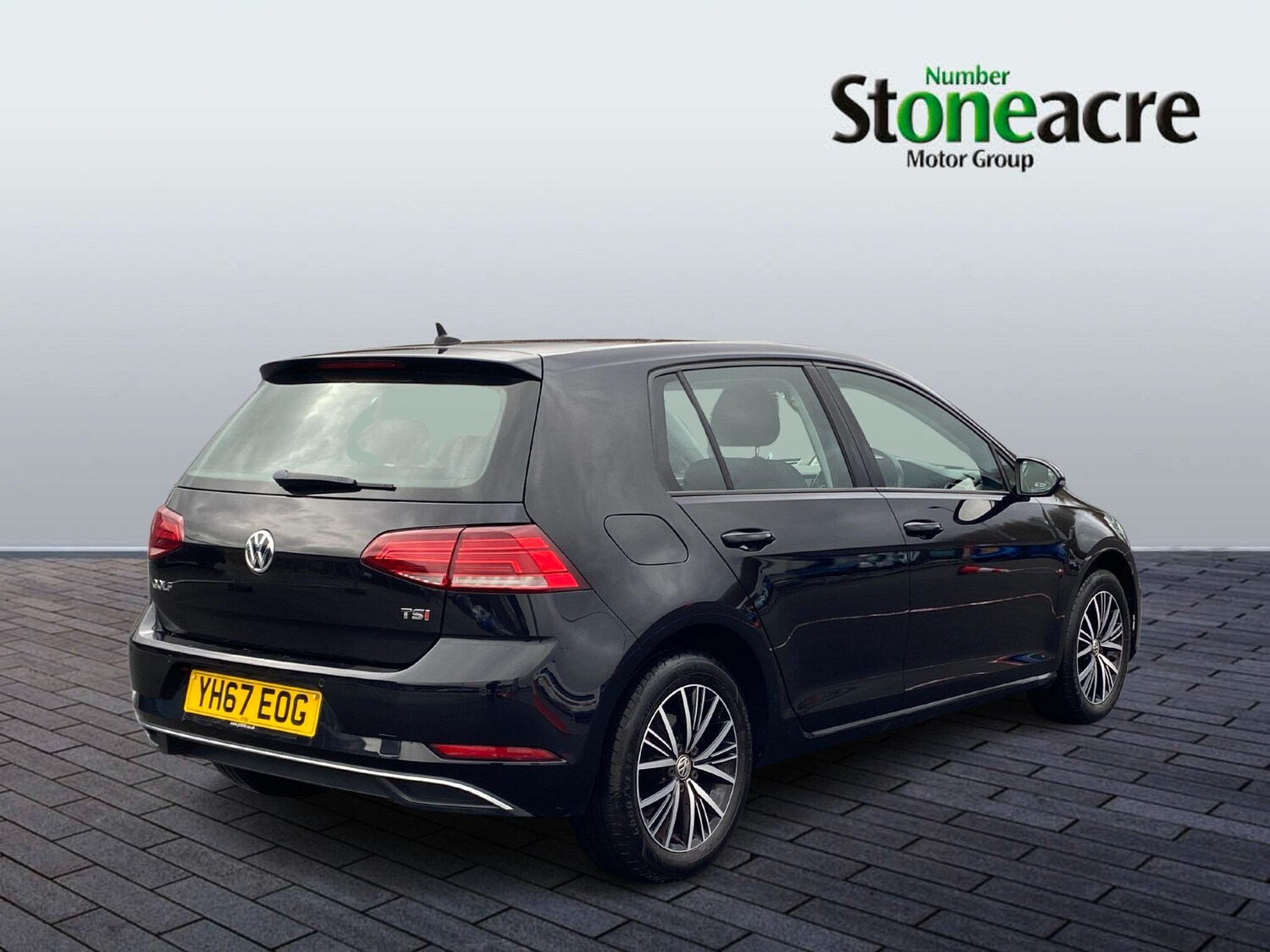 Used Volkswagen Golf 2017 for sale - 77722788: Photo 8