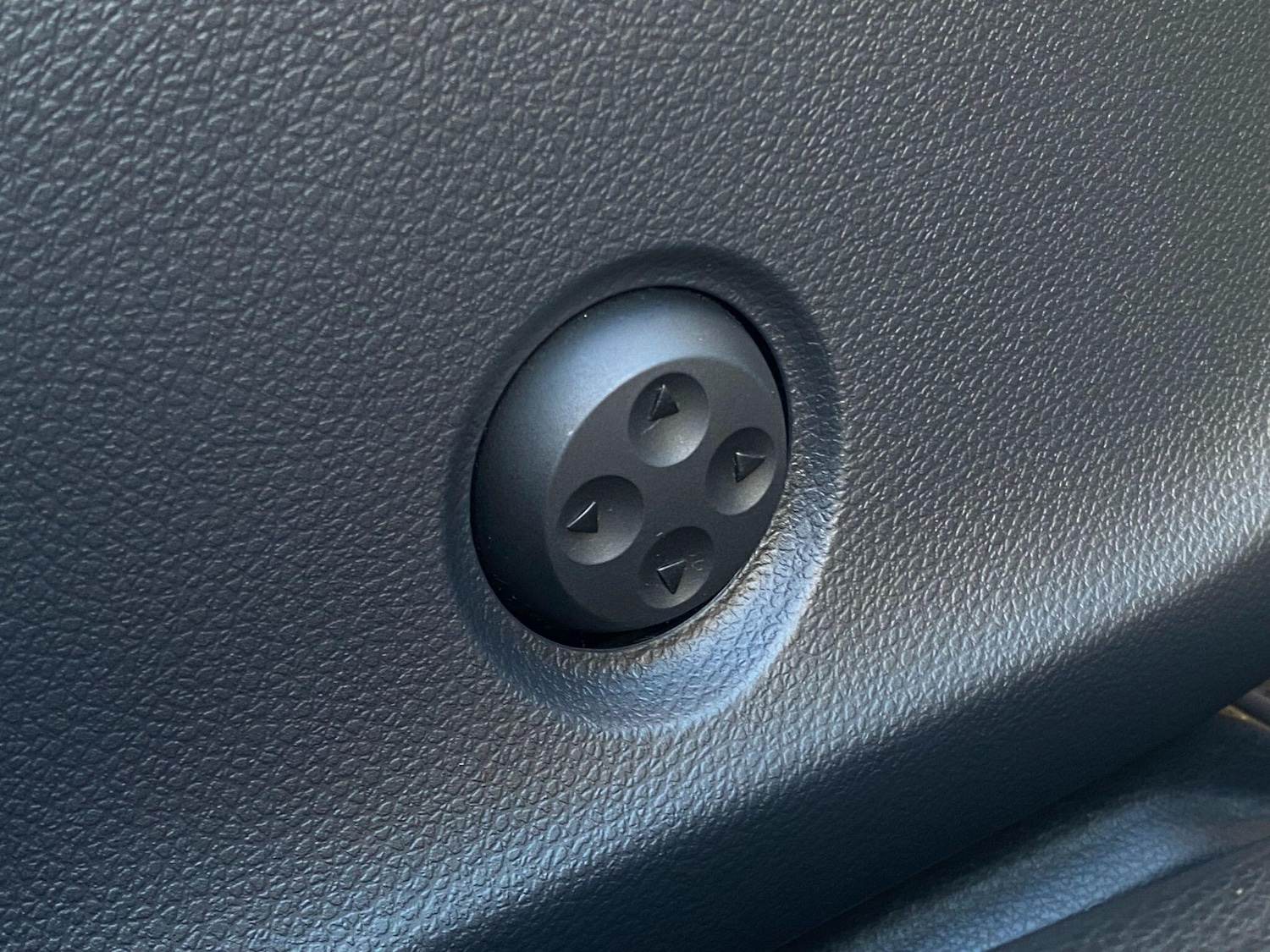 Used Mercedes-Benz GLA 2020 for sale - 77120501: Photo 15