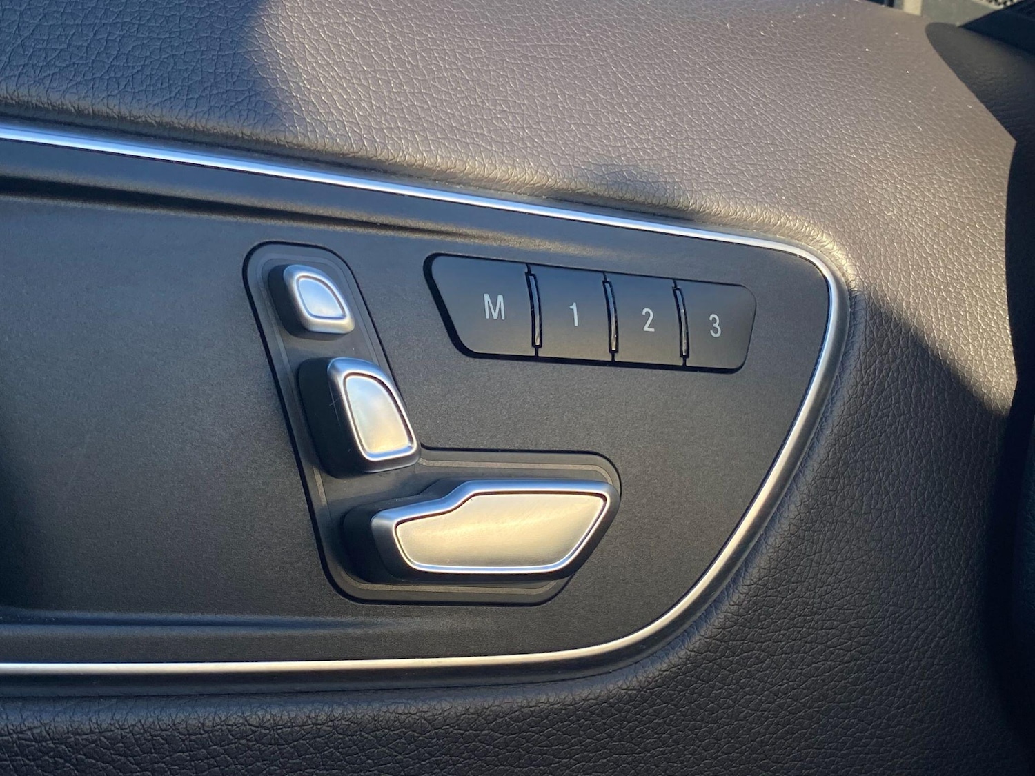 Used Mercedes-Benz GLA 2020 for sale - 77120501: Photo 19