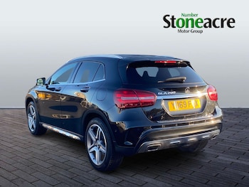 Used Mercedes-Benz GLA 2020 for sale - 77120501: Photo