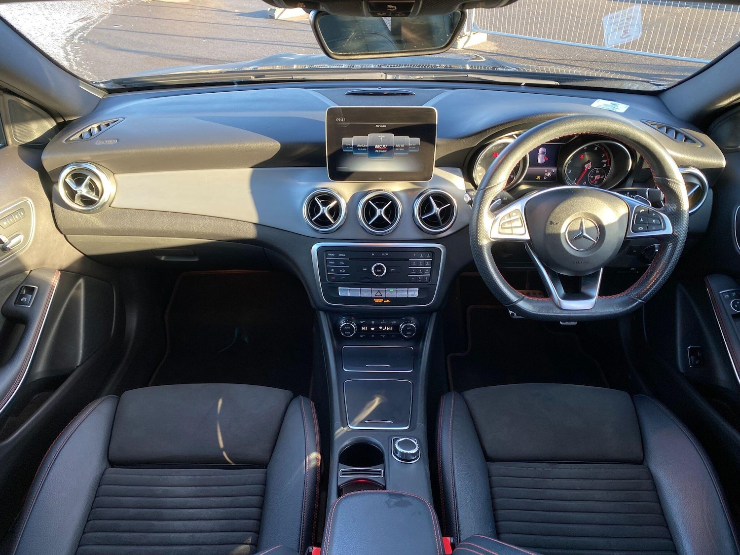 Used Mercedes-Benz GLA 2020 for sale - 77120501: Photo 9