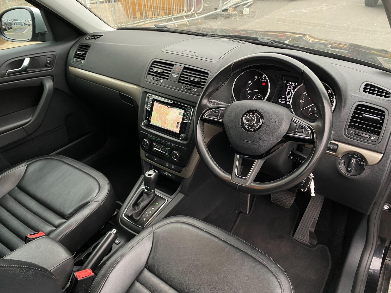 Used Skoda Yeti 2017 for sale - 76327254: Photo 34