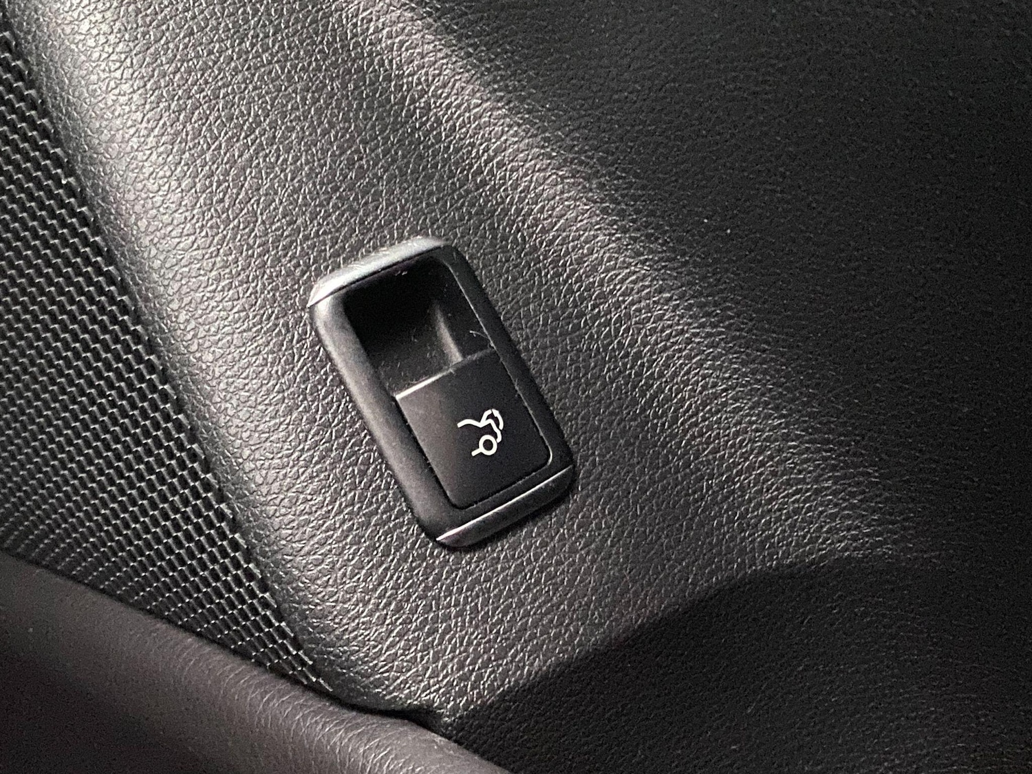 Used Mercedes-Benz CLA 2018 for sale - 77586430: Photo 16