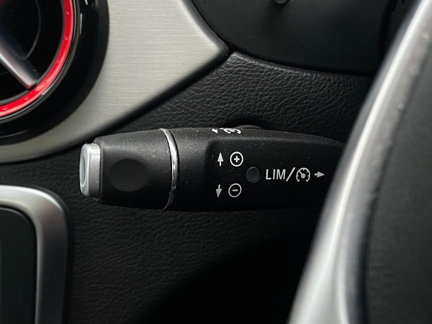 Used Mercedes-Benz CLA 2018 for sale - 77586430: Photo 24