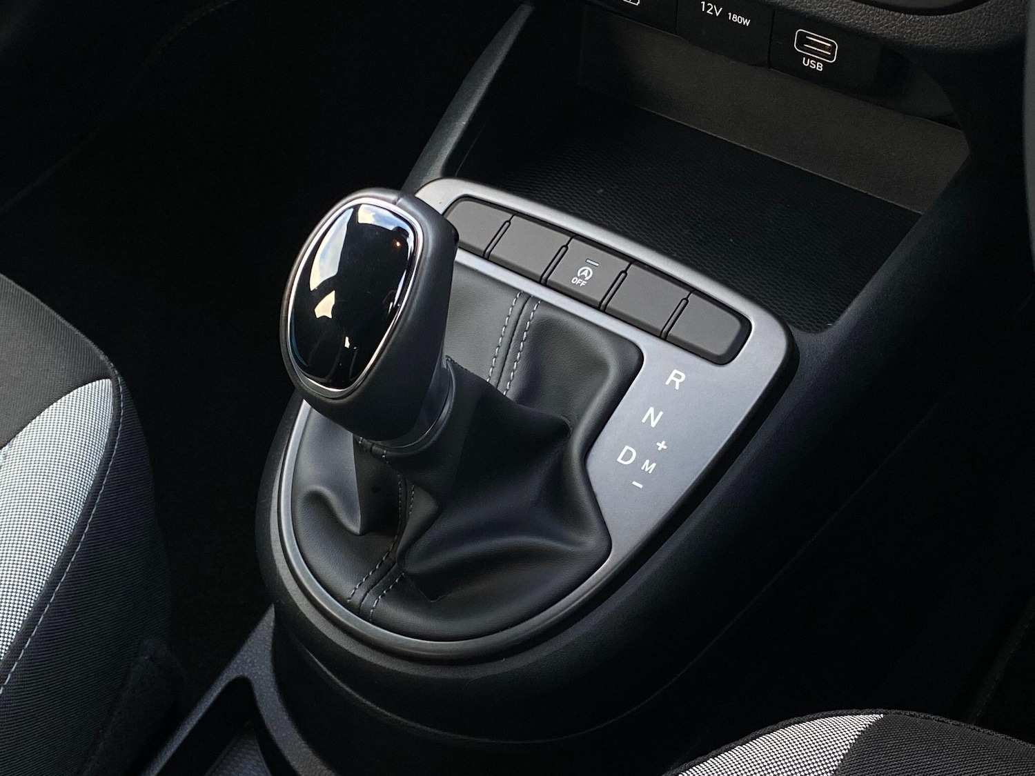 Used Hyundai i10 for sale - 77266735: Photo 11