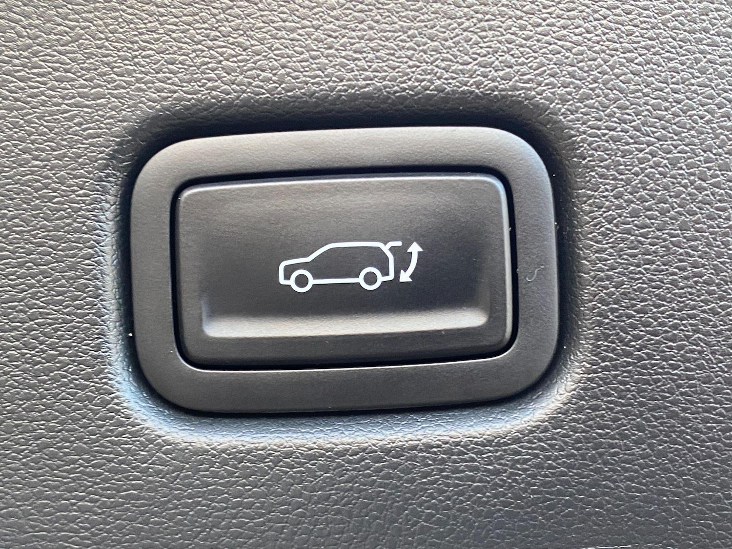 Used Hyundai KONA 2025 for sale - 77081298: Photo 17