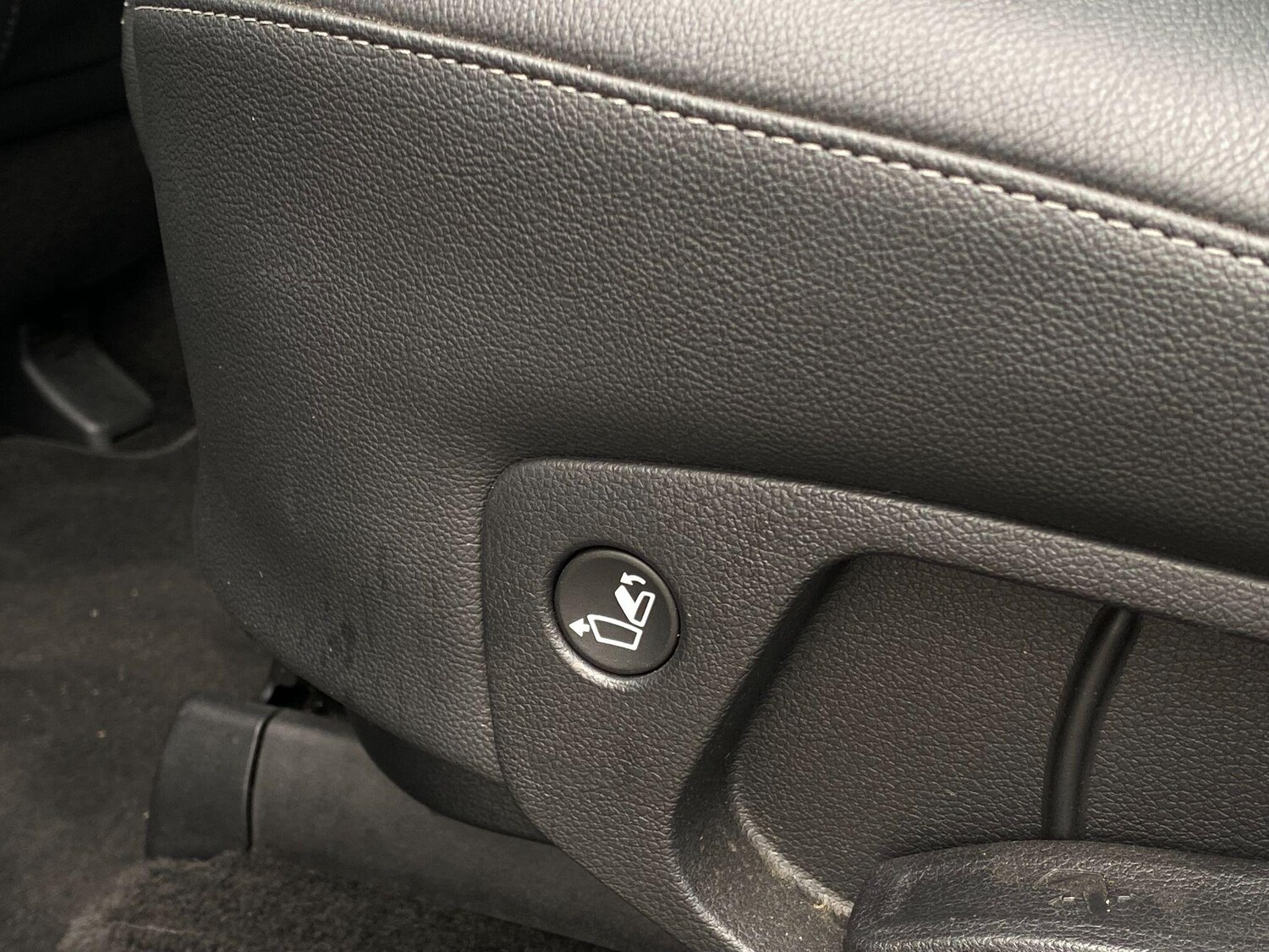 Used Hyundai Santa Fe for sale - 77839977: Photo 16