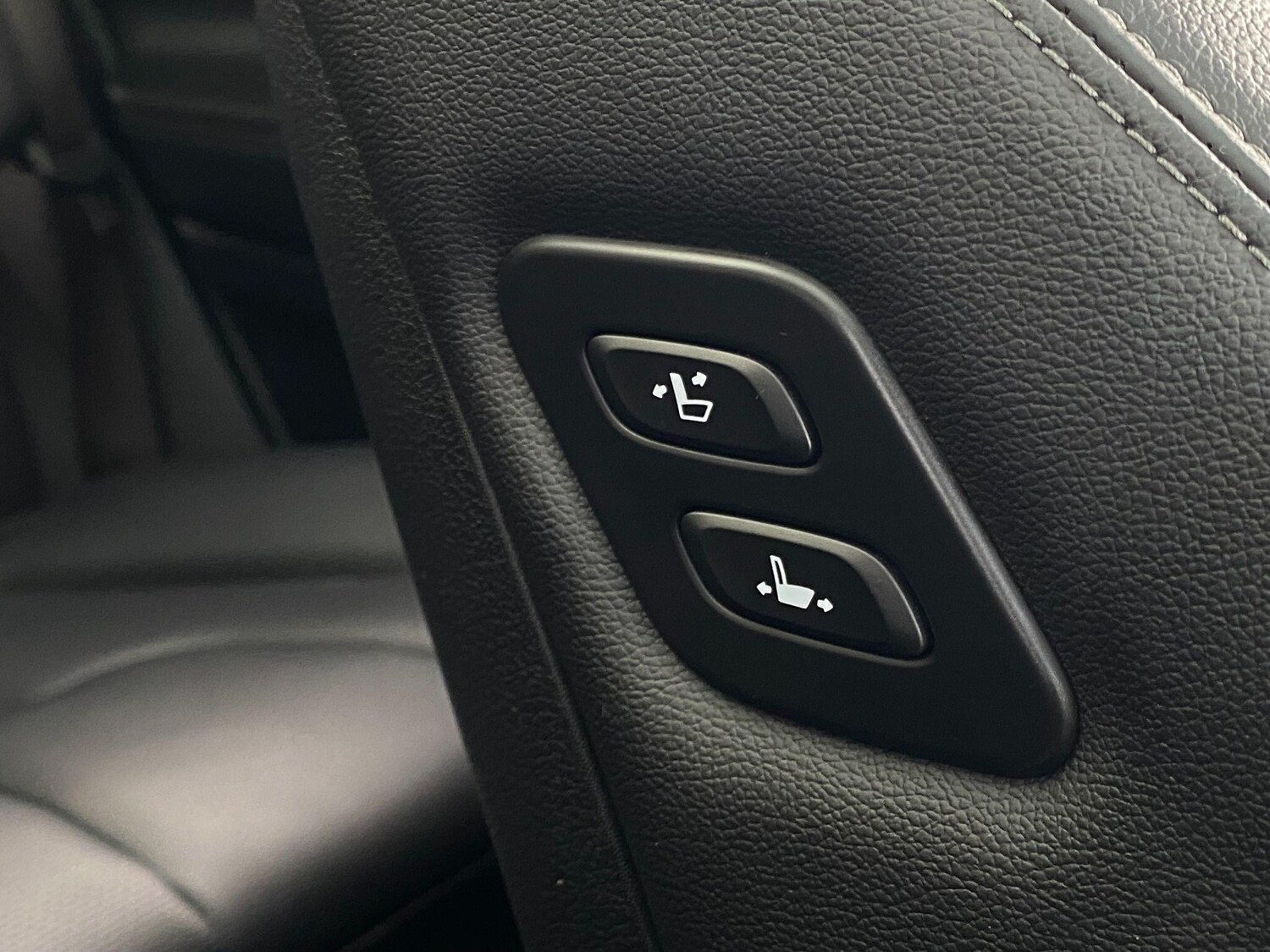 Used Hyundai Santa Fe for sale - 77839977: Photo 38