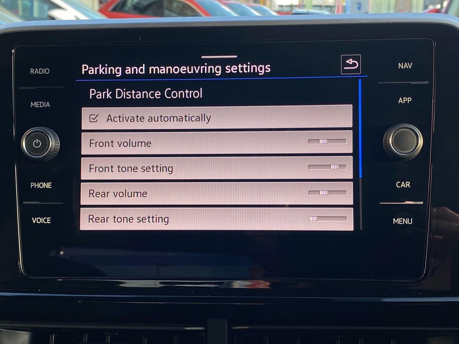 Used Volkswagen T-Roc for sale - 77823609: Photo 35