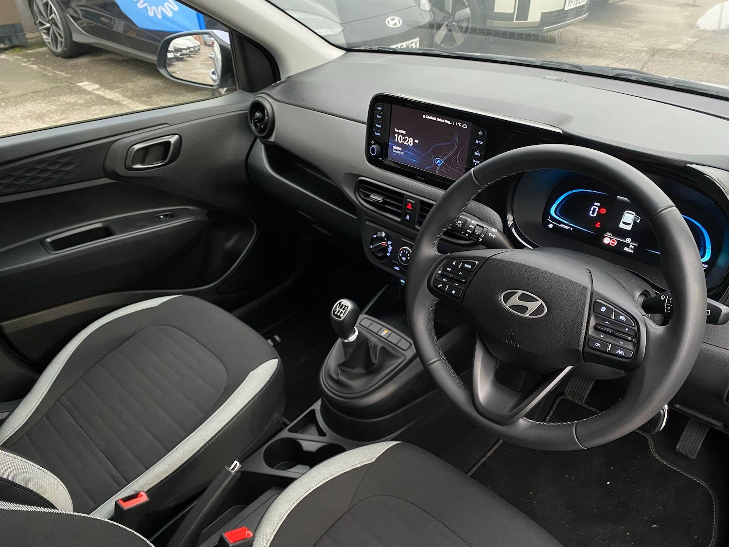 Used Hyundai i10 for sale - 77440987: Photo 11