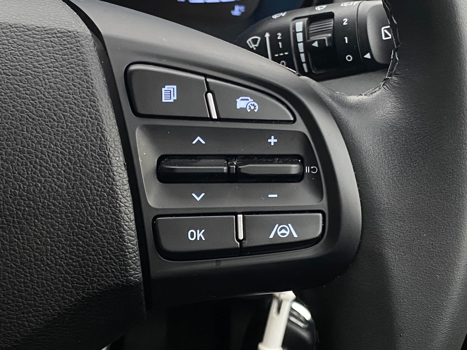 Used Hyundai i10 for sale - 77440987: Photo 18