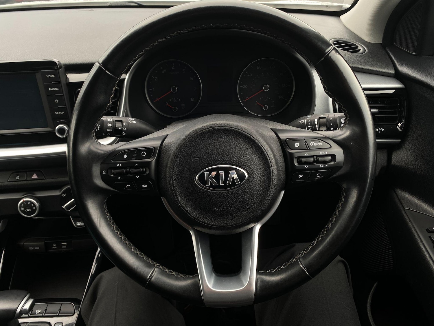 Used Kia Stonic 2020 for sale - 77538213: Photo 40