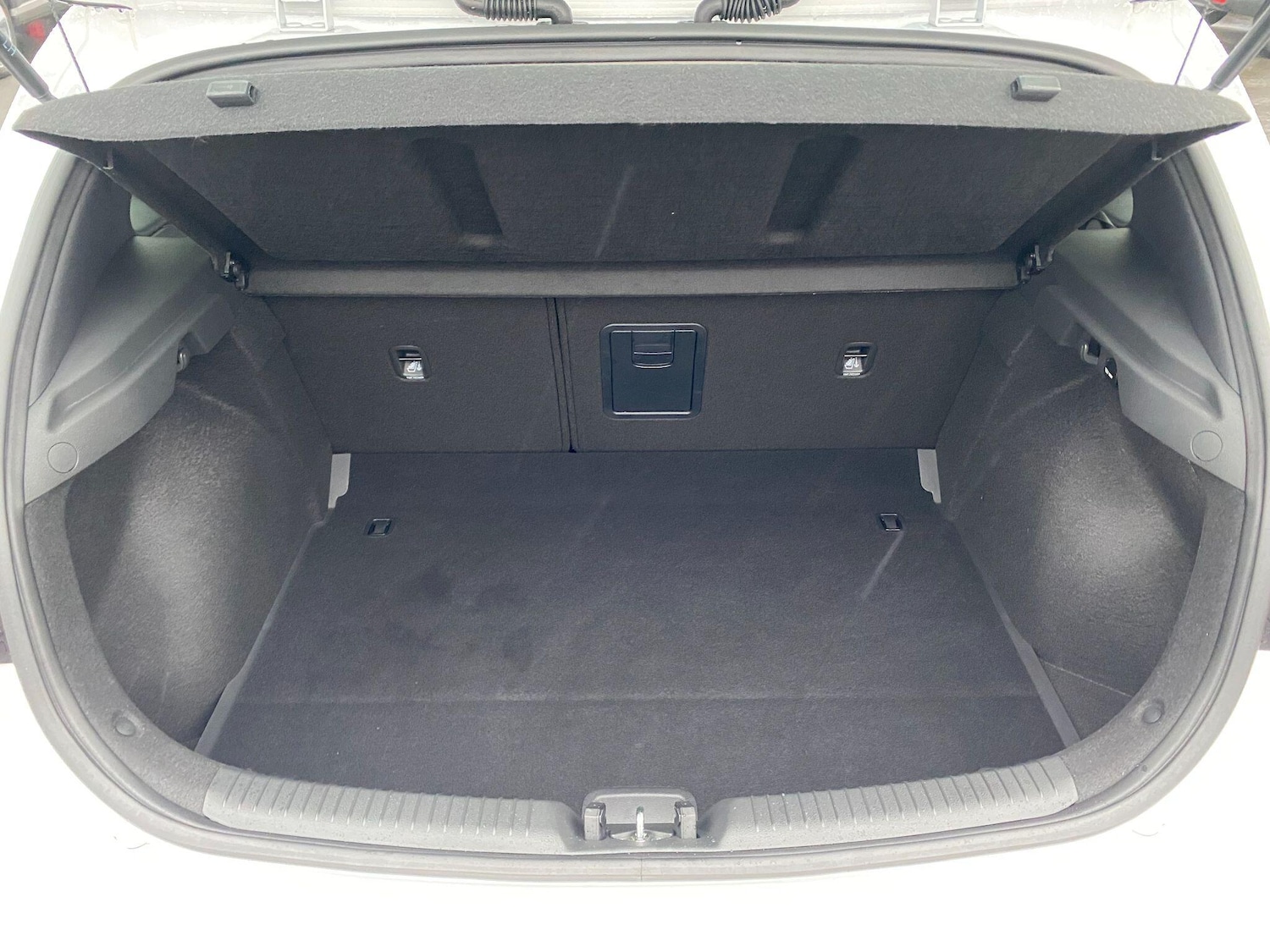 Used Hyundai i30 2025 for sale - 77455916: Photo 42