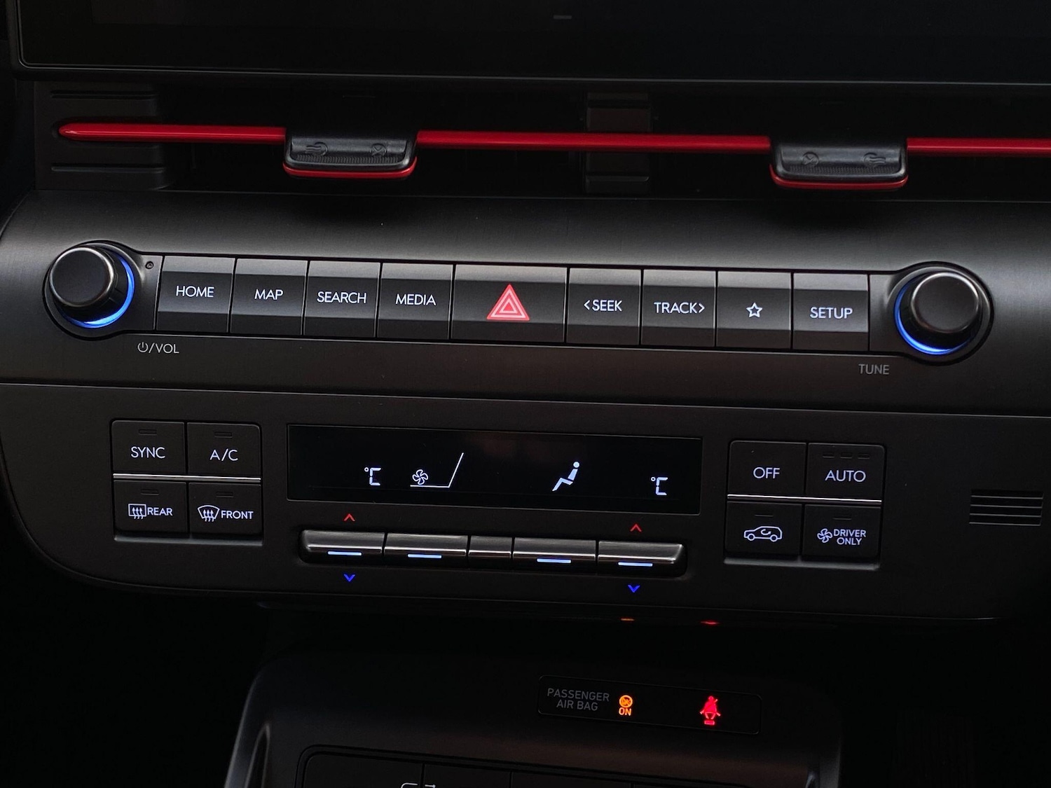 Used Hyundai KONA 2025 for sale - 76824960: Photo 34