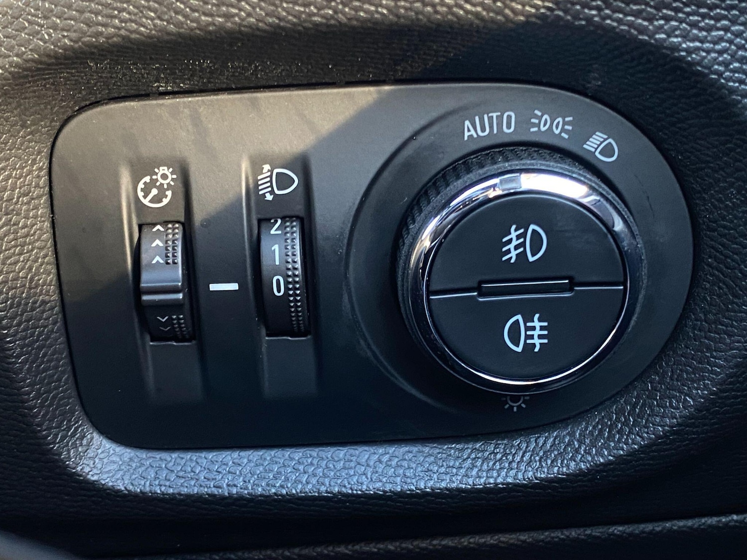 Used Vauxhall Corsa 2023 for sale - 77090877: Photo 21