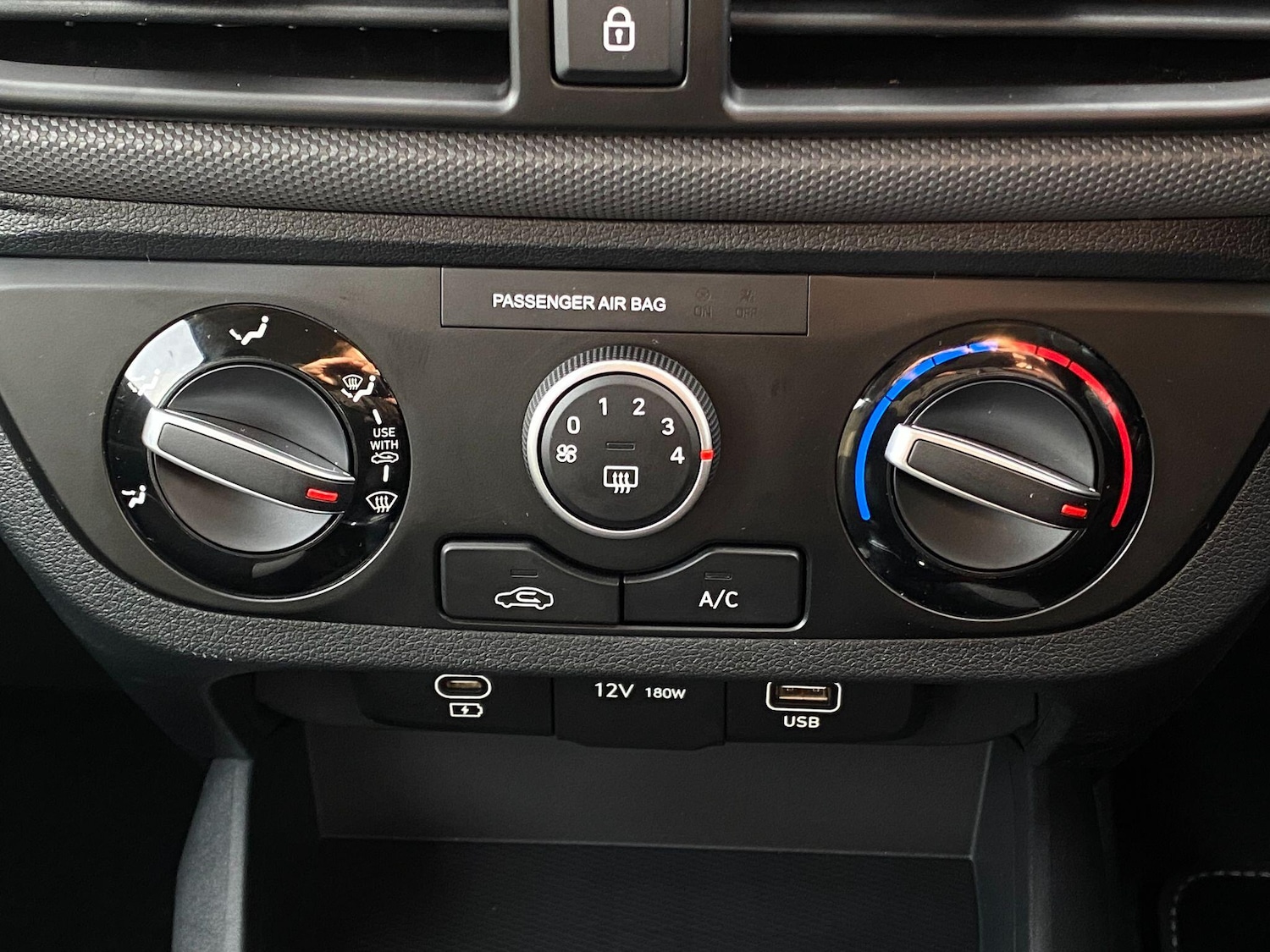 Used Hyundai i10 2025 for sale - 77305718: Photo 22