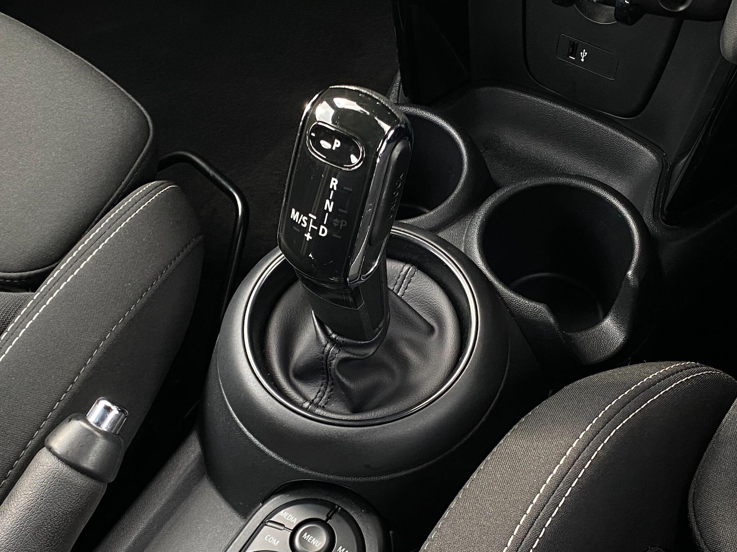 Used MINI Convertible 2020 for sale - 77658845: Photo 10