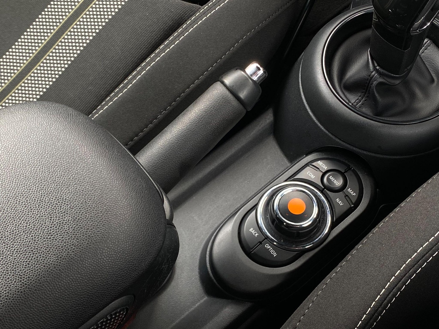 Used MINI Convertible 2020 for sale - 77658845: Photo 11