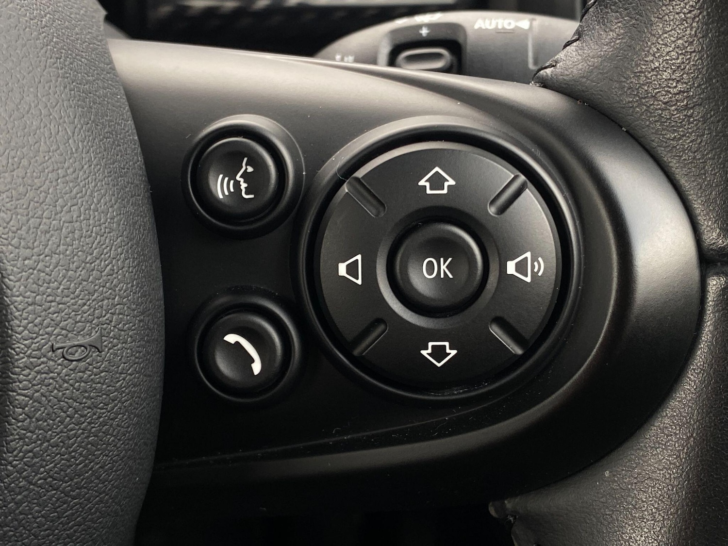 Used MINI Convertible 2020 for sale - 77658845: Photo 19