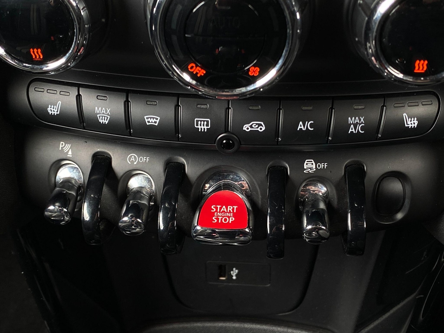 Used MINI Convertible 2020 for sale - 77658845: Photo 22