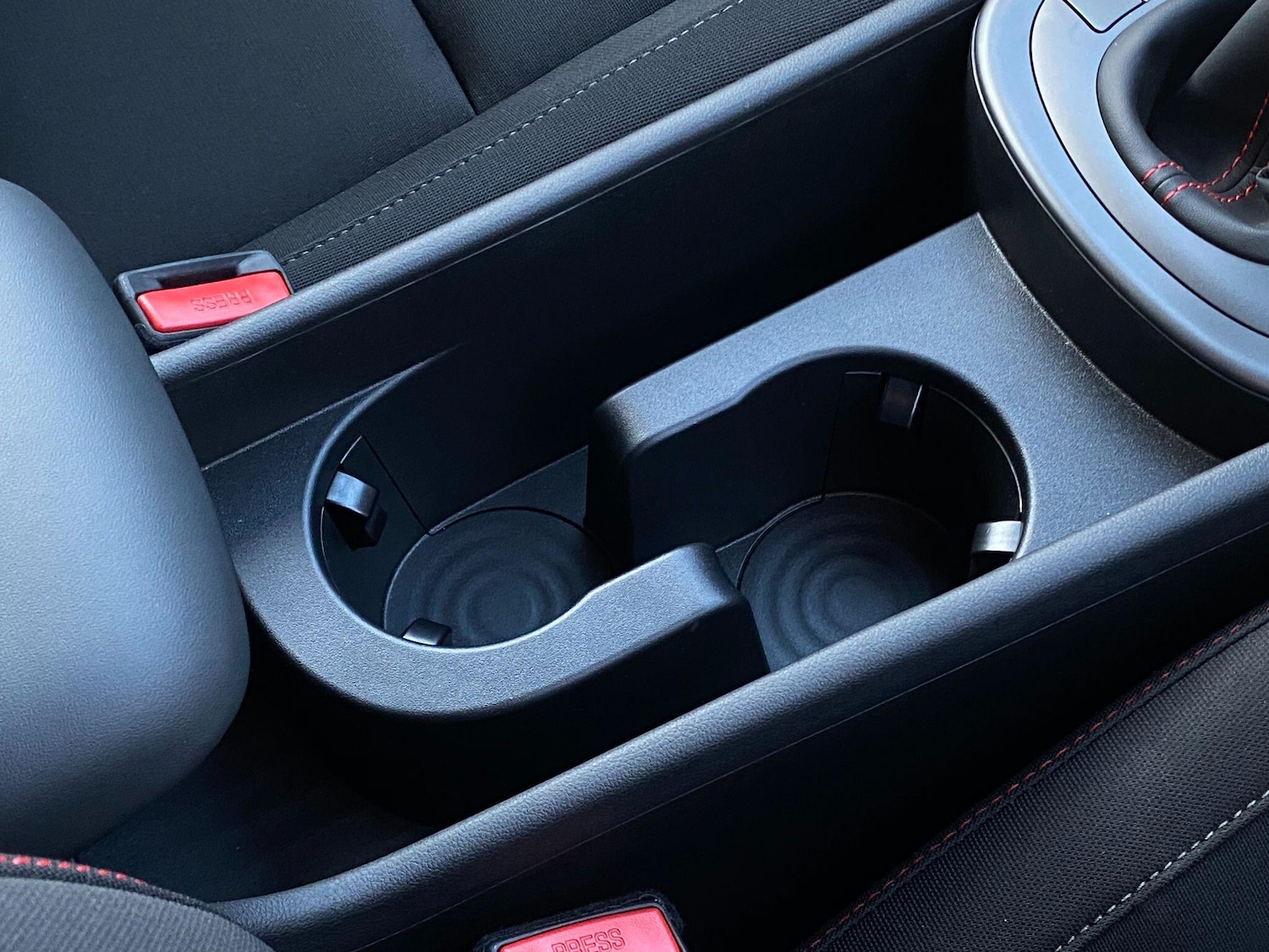 Used Hyundai KONA 2025 for sale - 77119558: Photo 12