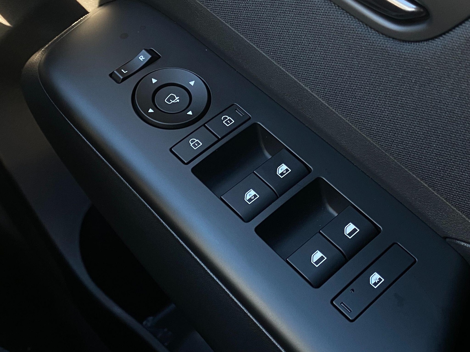 Used Hyundai KONA 2025 for sale - 77119558: Photo 19