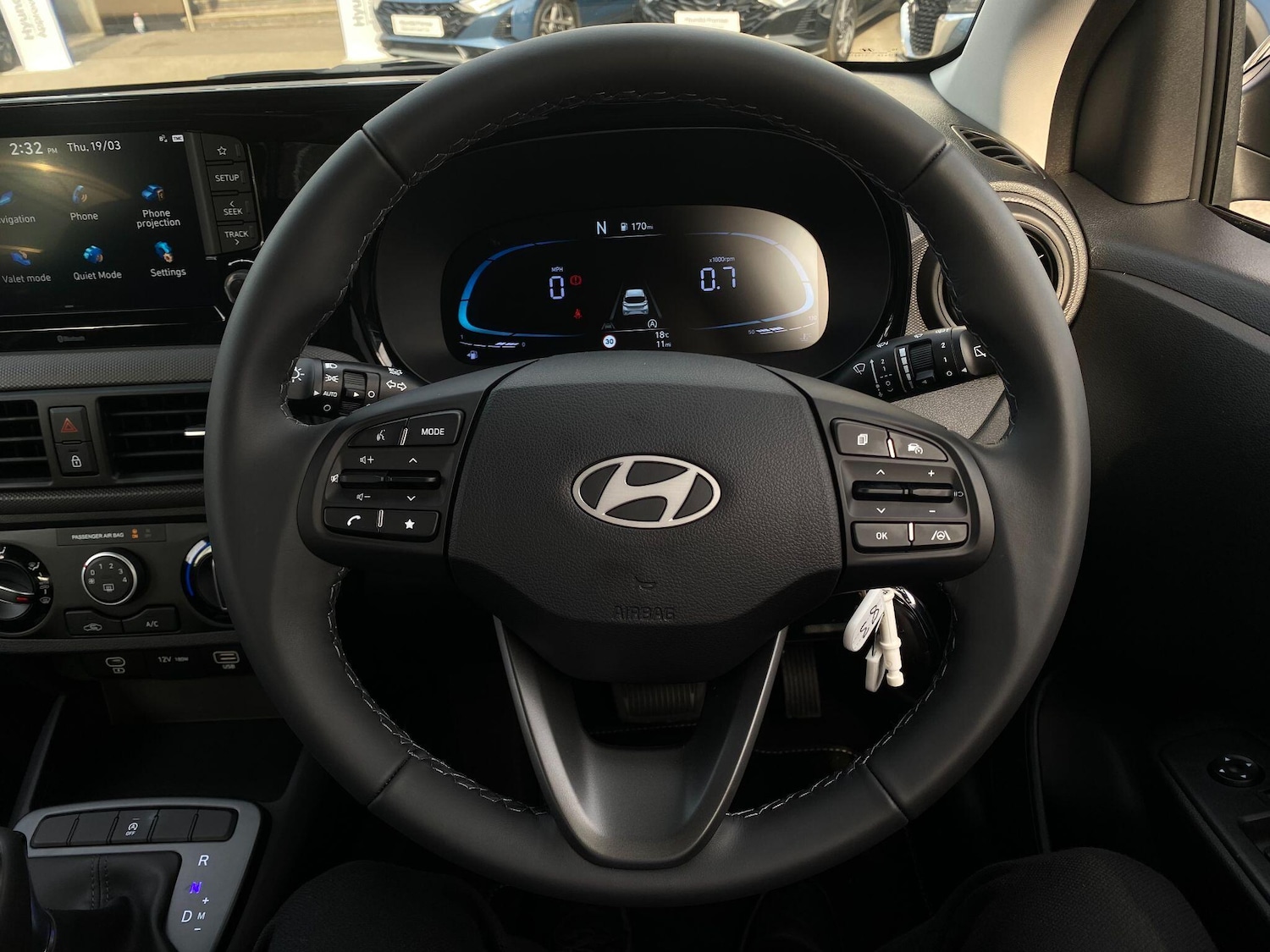 Used Hyundai i10 for sale - 77977936: Photo 39