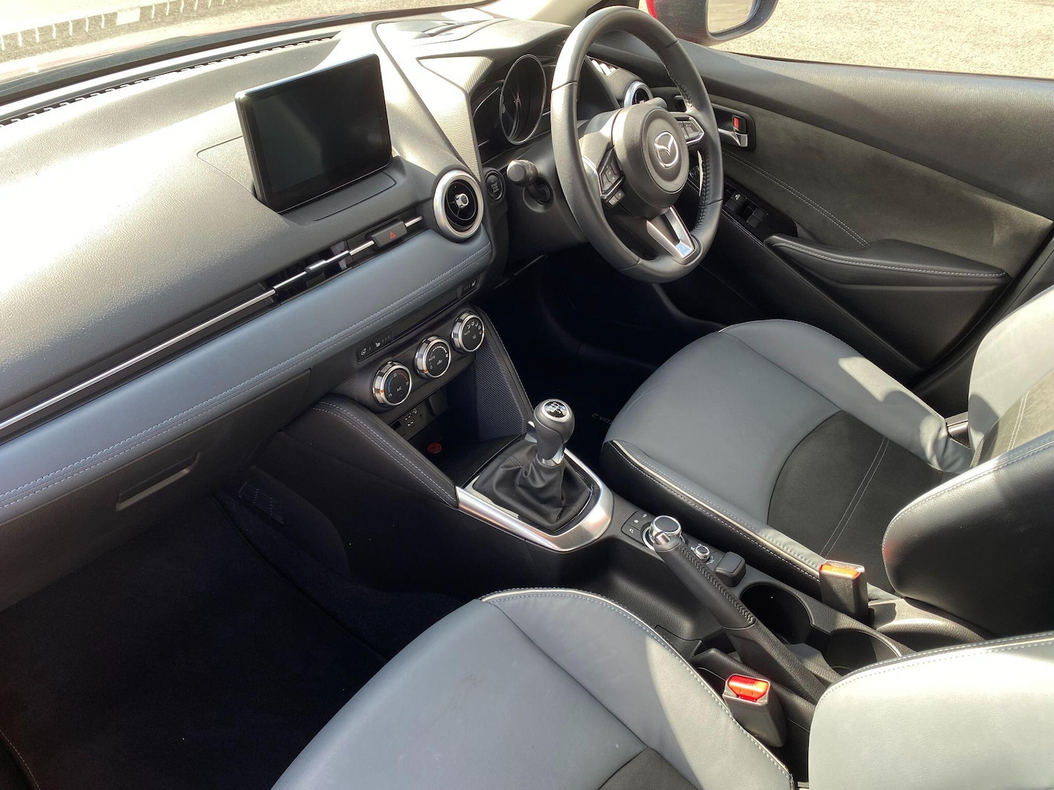 Used Mazda Mazda2 2022 for sale - 76001439: Photo 12