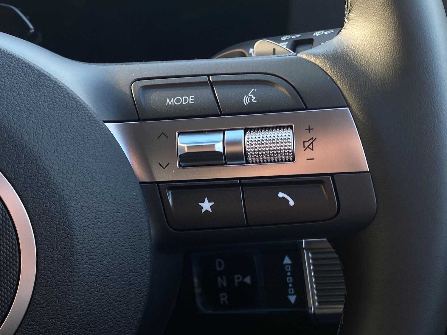 Used Hyundai KONA 2025 for sale - 77120663: Photo 18