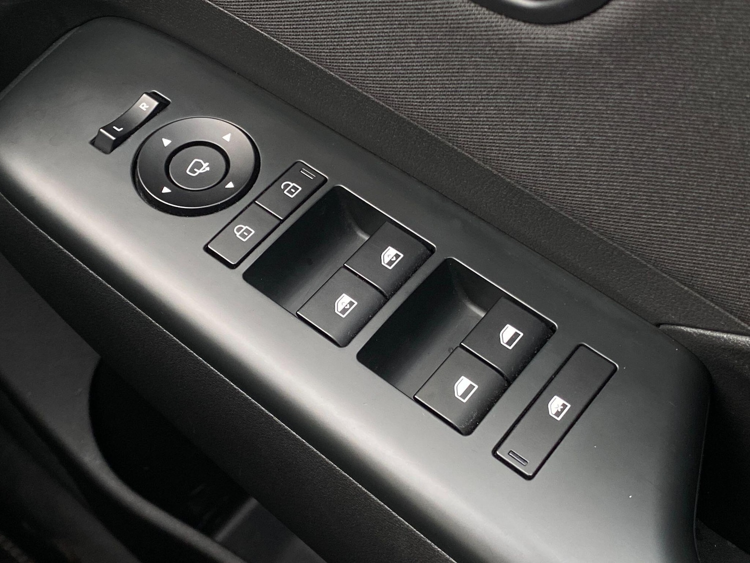 Used Hyundai KONA 2025 for sale - 77278910: Photo 15