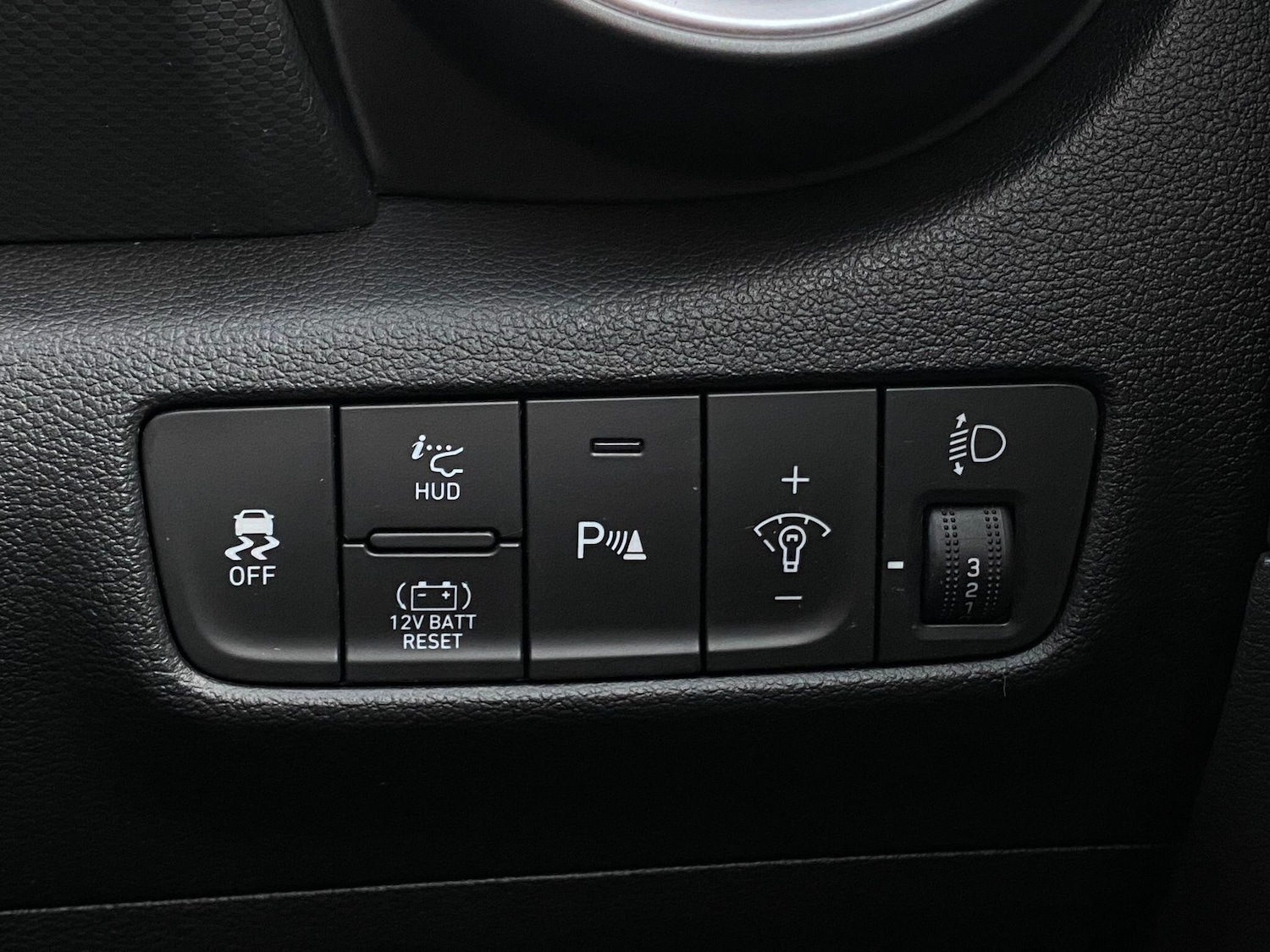 Used Hyundai KONA 2022 for sale - 76538532: Photo 22