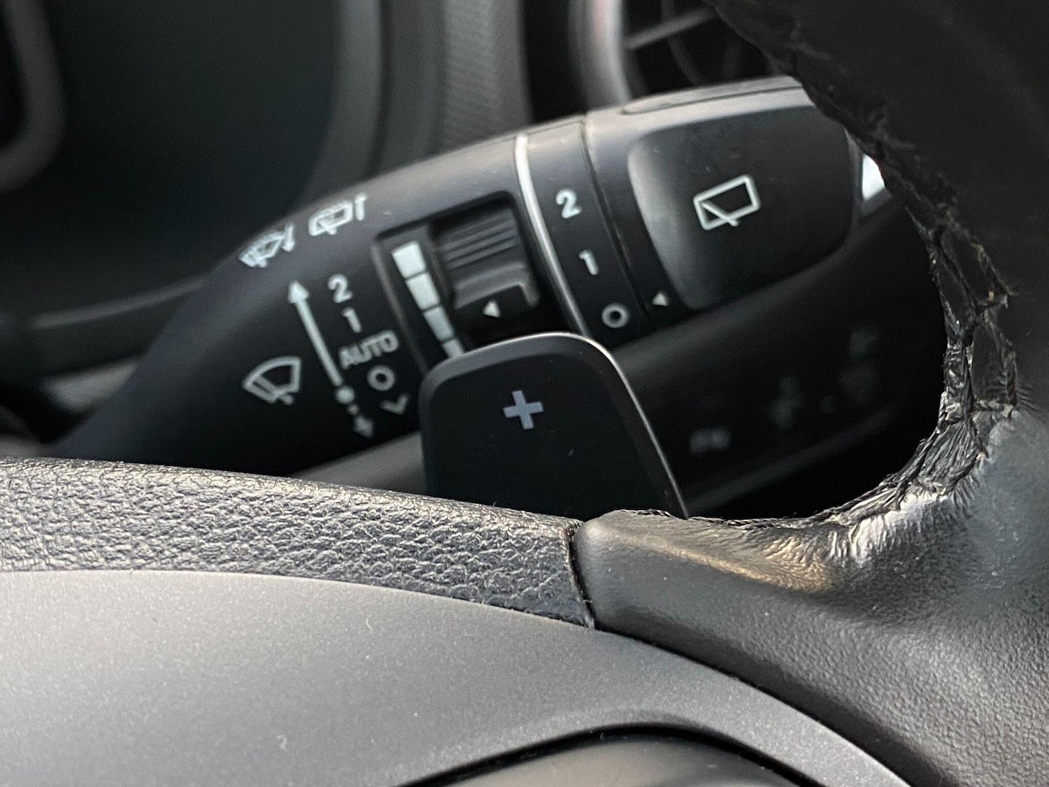 Used Hyundai KONA 2022 for sale - 76538532: Photo 32