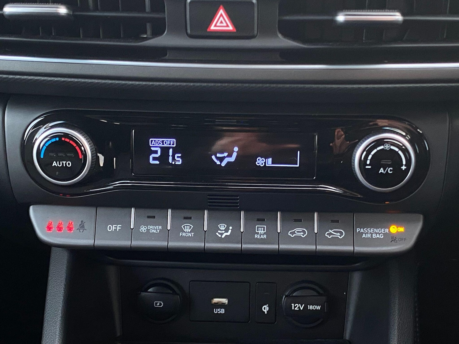 Used Hyundai KONA 2022 for sale - 76538532: Photo 51