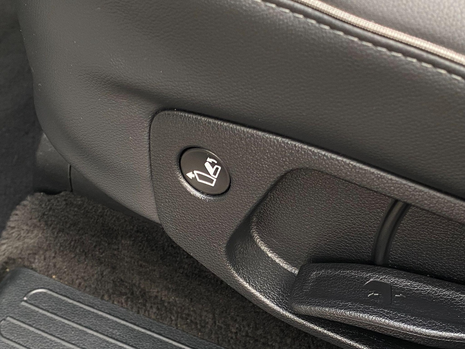 Used Hyundai Santa Fe 2022 for sale - 77041015: Photo 16