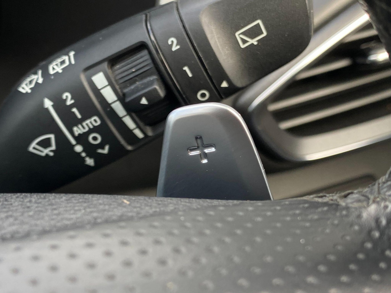 Used Hyundai Santa Fe 2022 for sale - 77041015: Photo 28