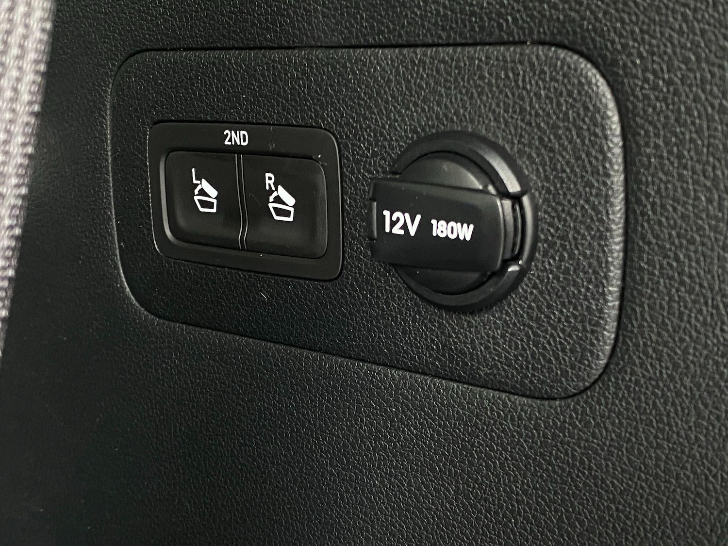 Used Hyundai Santa Fe 2022 for sale - 77041015: Photo 33