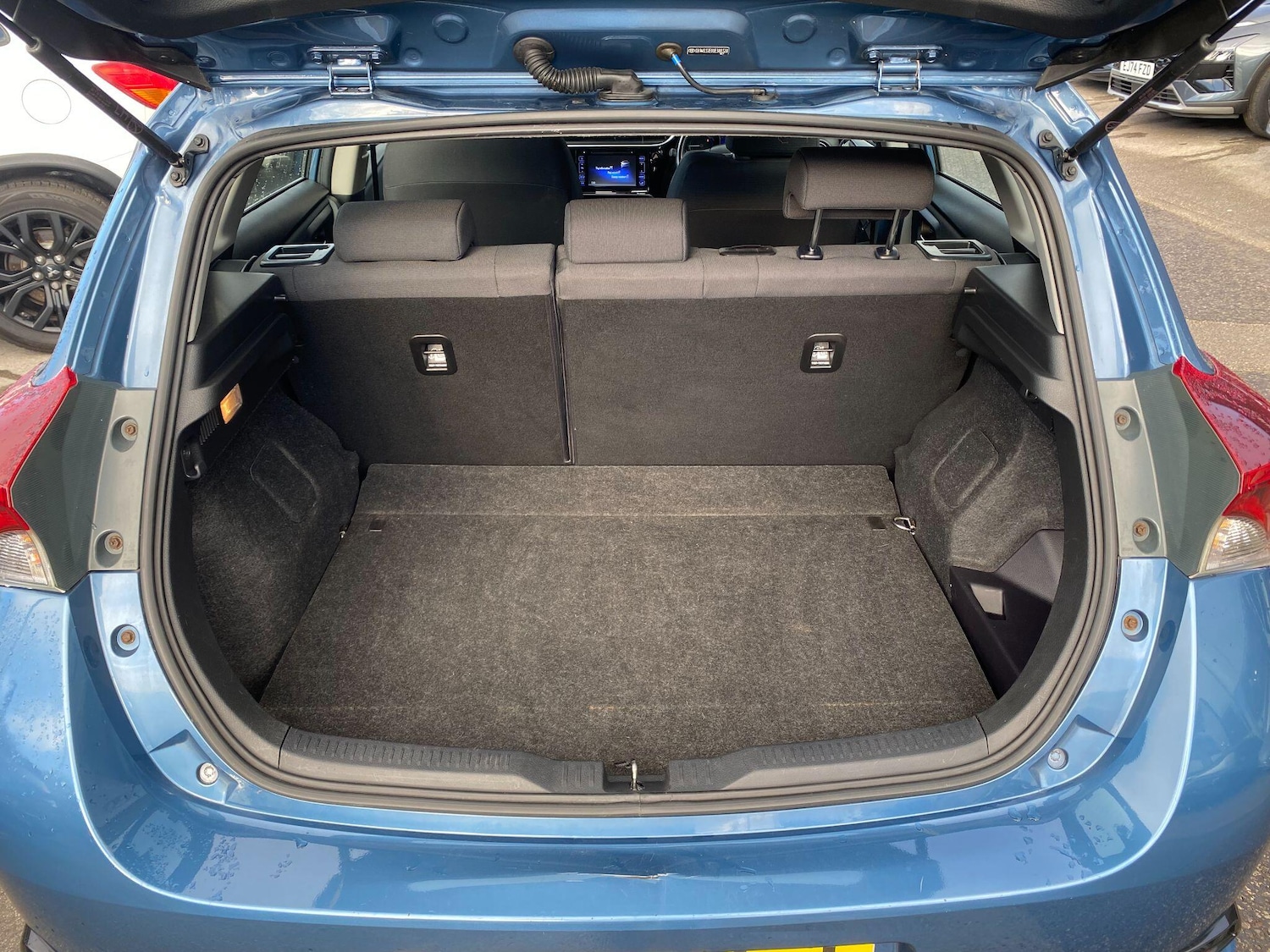 Used Toyota Auris for sale - 76823900: Photo 36