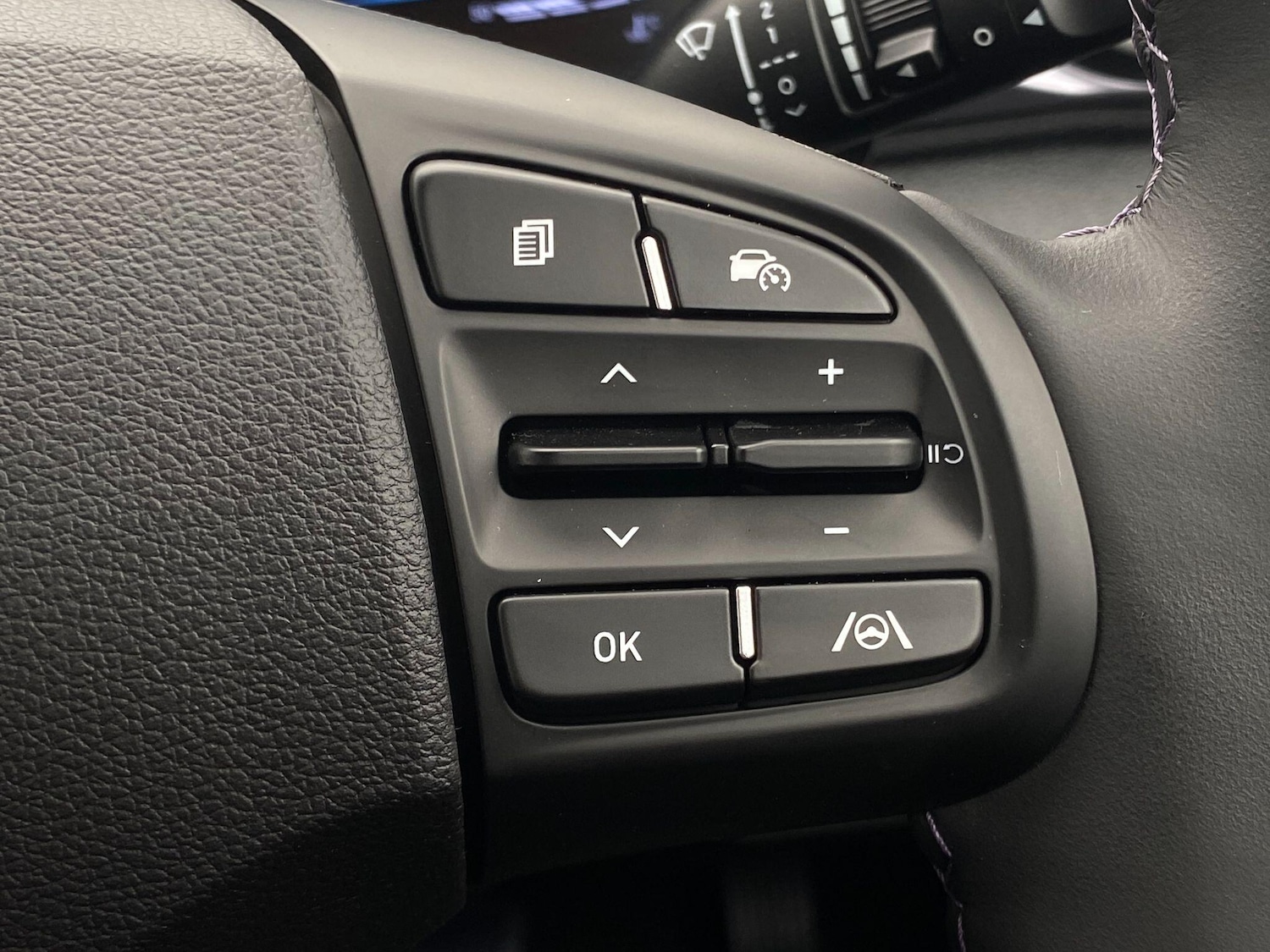 Used Hyundai i10 for sale - 77882412: Photo 17