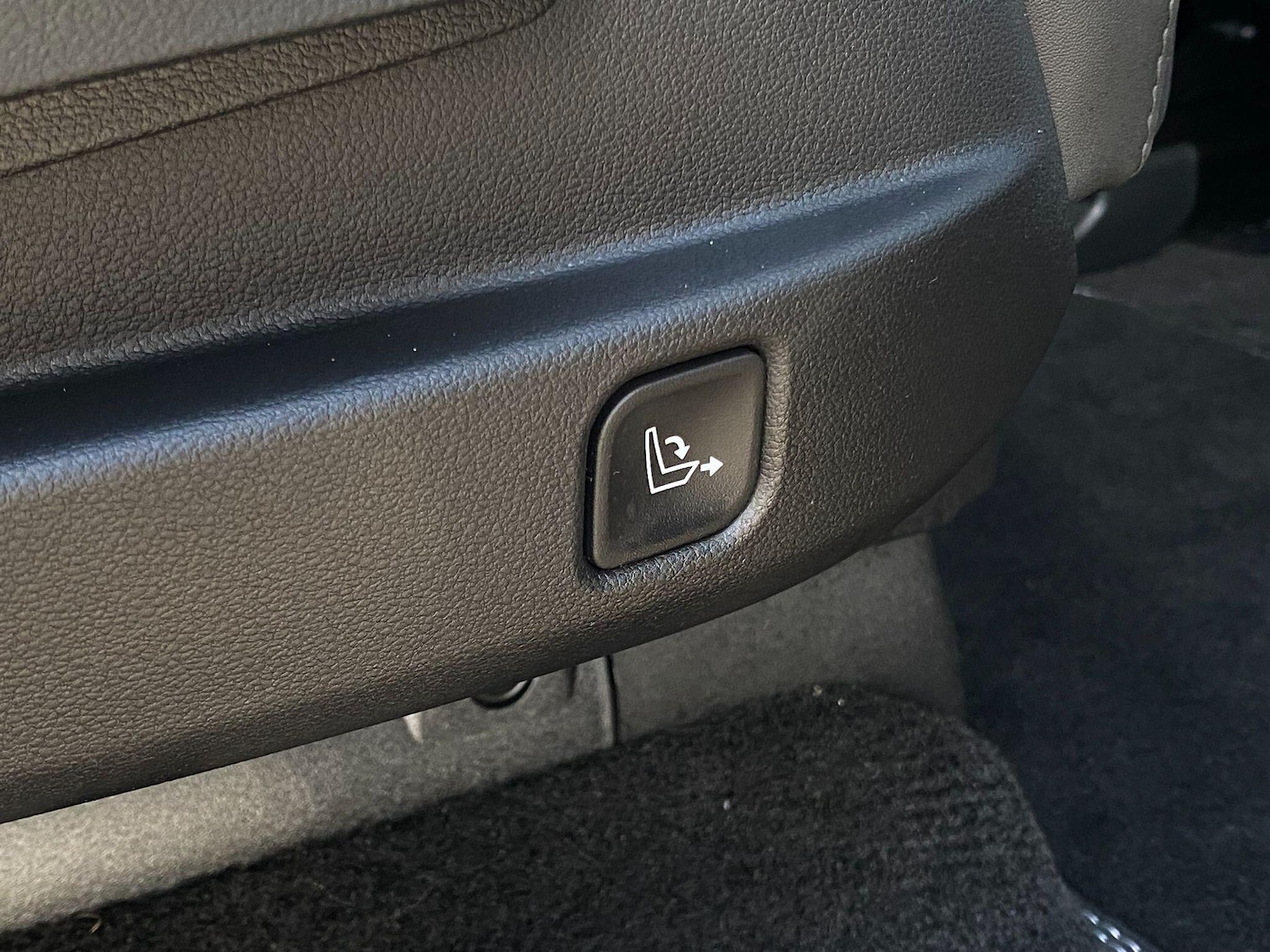 Used Hyundai Santa Fe 2025 for sale - 77883109: Photo 14