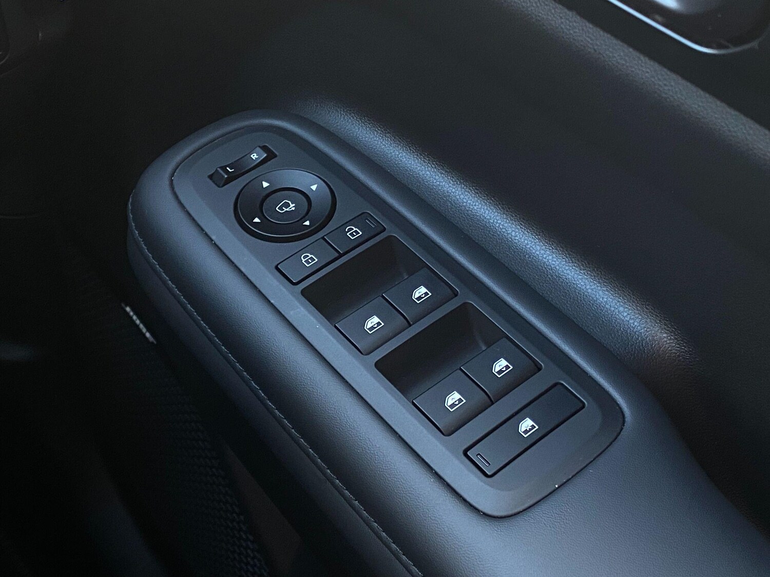 Used Hyundai Santa Fe 2025 for sale - 77883109: Photo 22