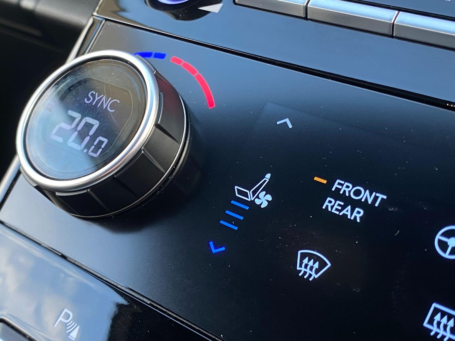 Used Hyundai Santa Fe 2025 for sale - 77883109: Photo 61