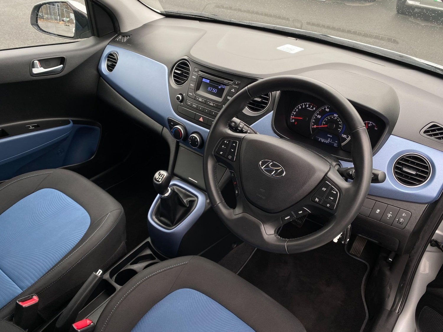 Used Hyundai i10 2015 for sale - 77696611: Photo 11