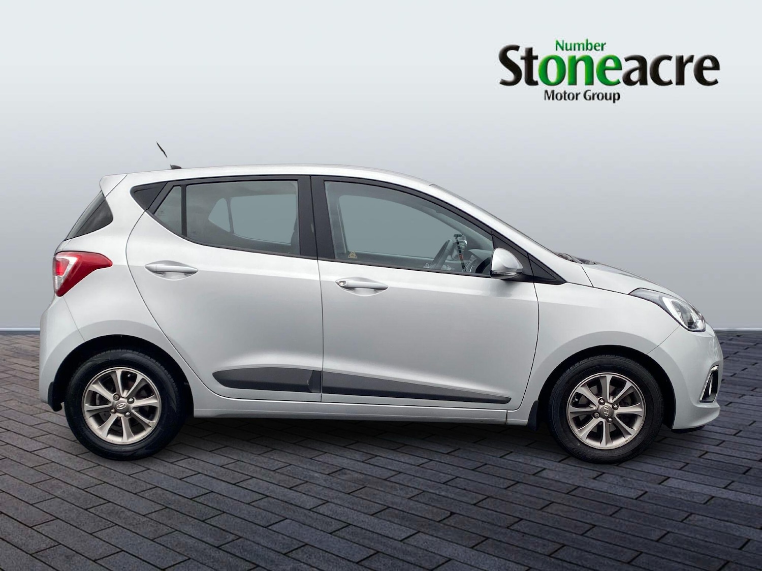 Used Hyundai i10 2015 for sale - 77696611: Photo 7