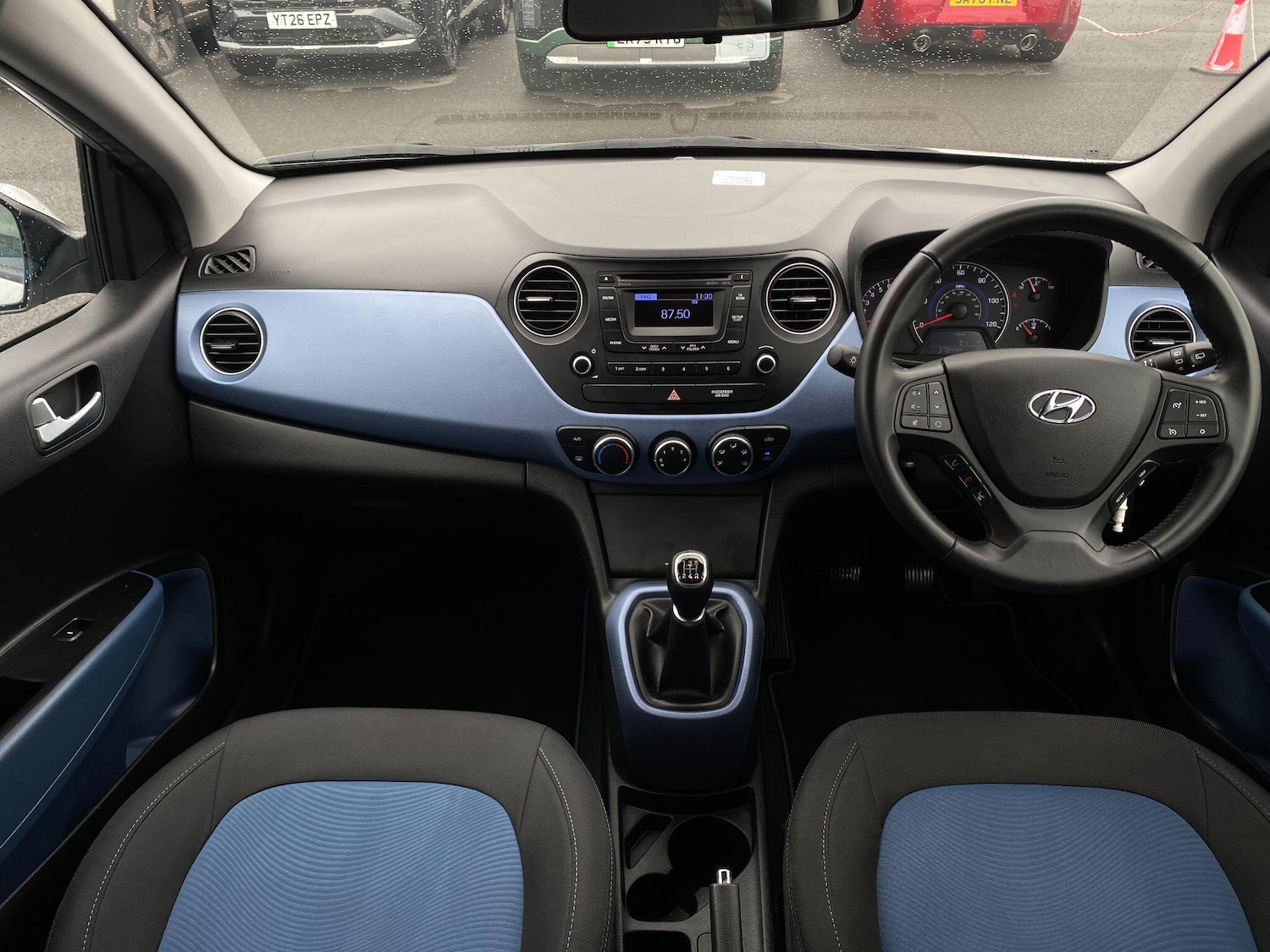 Used Hyundai i10 2015 for sale - 77696611: Photo 9