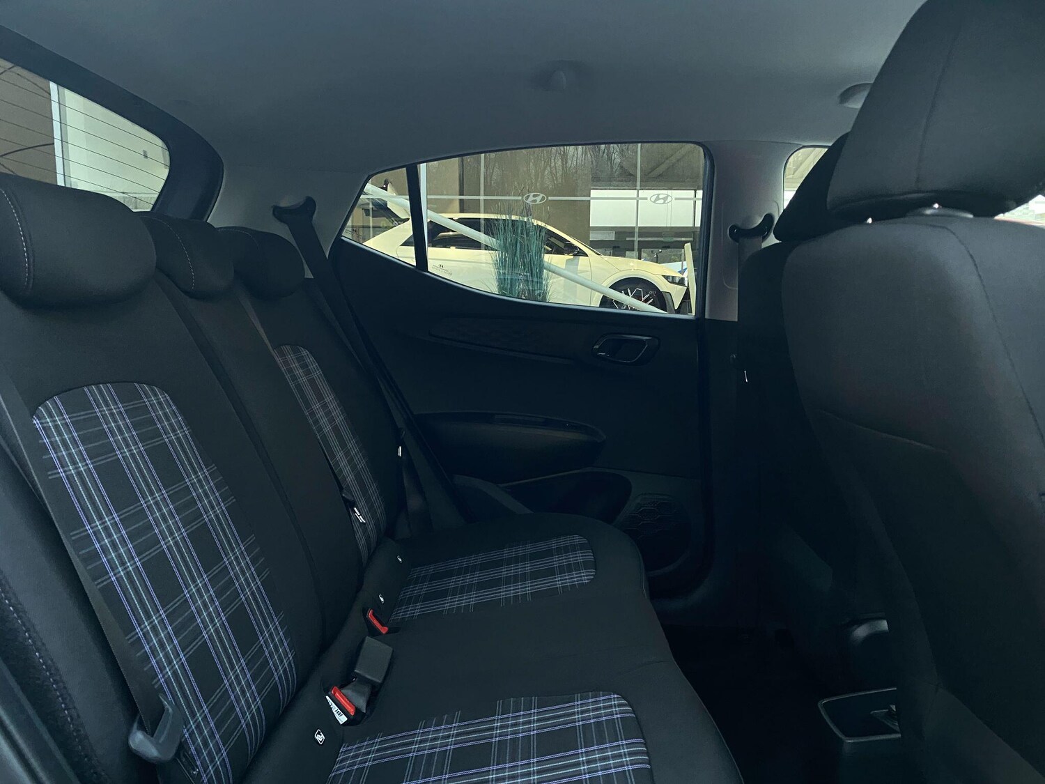 Used Hyundai i10 for sale - 77853016: Photo 13